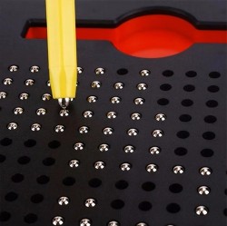 3292 *TABLERO MAGNÉTICO DE DIBUJO* (22×18 cm.) Tablero c/Lápiz+20 Trajetas+380 Perlas Magnéticas.