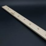 0102 *Regla d/Madera para MESTROS* (100 cm.)