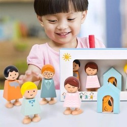 2384 *Familia de Madera* (25×12 cm.) 5 Pcs.