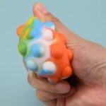 0472 *Pelota Popit!* (8 cm.) INDIVIDUAL.