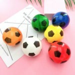 0474 *Football Squishie Ball* (7 cm.) INDIVIDUAL.
