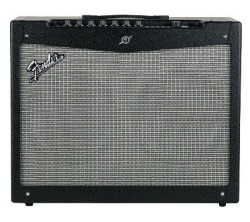 Amplificador para Guitarra Fender Mustang IV Combo 120V (V2)