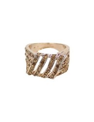 ANILLO CON LINEAS DE PEDRERÍA