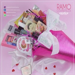 RAMO DE MAQUILLAJE