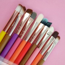 SET DE BROCHAS PARA MAQUILLAJE