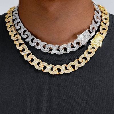Helloice Cadena de eslabones infinitos con corte baguette de 12 mm Iced Out