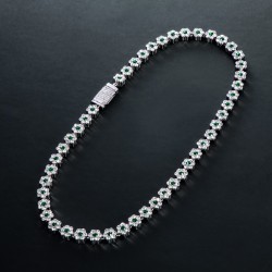 Helloice Cadena de eslabones con forma de flor y piedra verde helada de 10 mm