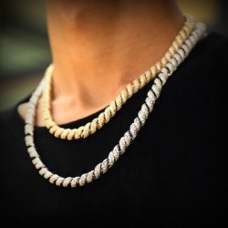 Helloice Cadena en espiral con pavé helado de 10 mm en oro