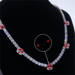 Helloice Cadena de tenis con cara enojado roja luminosa de 5 mm en oro blanco