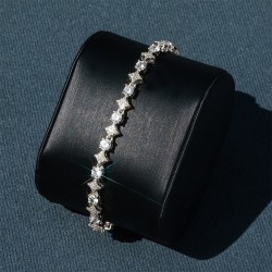 Helloice Pulsera de estrella cuadrangular helada de 5 mm
