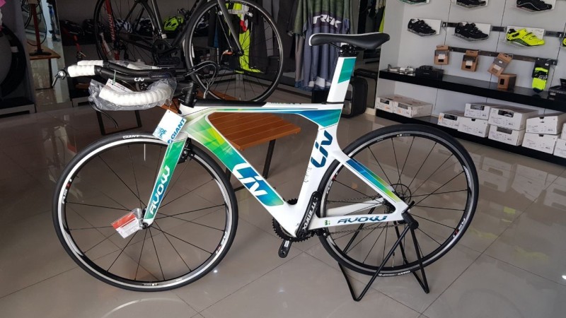 Bicicleta Triatlon Liv Avow Advanced 2017