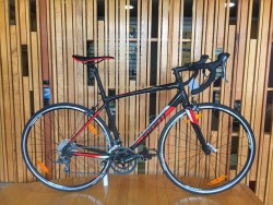 BICICLETA GIANT RUTA CONTEND 2 2017