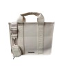 Bolsa estilo Tote Steve Madden Bwebber Tapioca