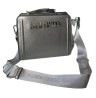 Bolsa para Dama Steve Madden Bevelyn Plata Metalico