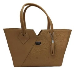 Bolsa en Piel Vacuno Cincelada Fana Lorena Camel