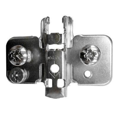BASE MONTAJE CLIP INSERTA PIEZA BLUM