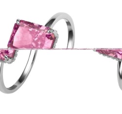 Anillo Amalia rosa de plata .925 bañado en platino talla 7.