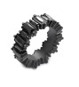 Anillo Adara de acero inoxidable con zirconias negras talla 9.