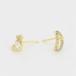 Aretes Asimétricos Saturno y Luna Cristales Oro 14K Laminado Dorado