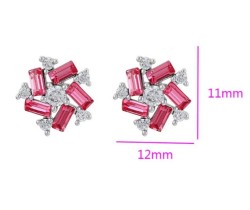 Aretes Broquel Flor Dama Cristales y Rubí Oro Blanco 14K Laminado Rojo
