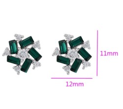 Aretes Flor Dama Cristales Y Esmeraldas Oro Blanco 14k Laminado Verde