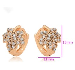 Aretes Arracadas Hoja Maple Cristales Oro 18K Laminado Dorado
