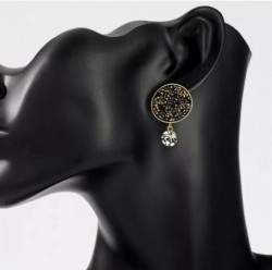 Aretes con Cristales Elements Y Borla Oro 18k Laminado