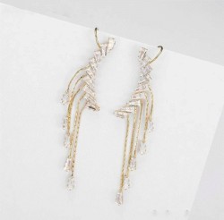 Aretes Trepadores Fiesta Cristales Oro 14k Laminado Dorado