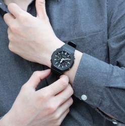 Reloj CASIO G-SHOCK GA-2100 Negro