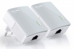 TP-LINK Starter Kit del Adaptador Nano Powerline AV500 TL-PA4010KIT...