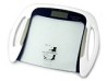 BASCULA DIGITAL MDO/BCO C AGARRADERA 150 KG MOD EF923S18