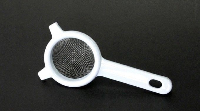 Colador de Acero Inoxidable - Blanco 2.5"