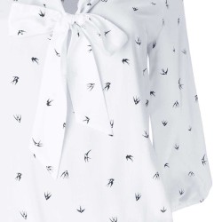 Blusa con Corbata Area Code