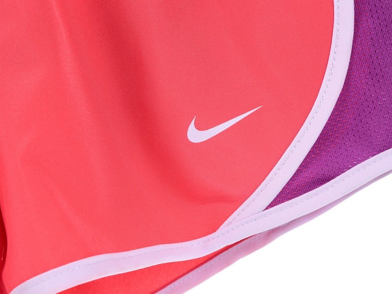 Short Nike Dry Tempo para niña