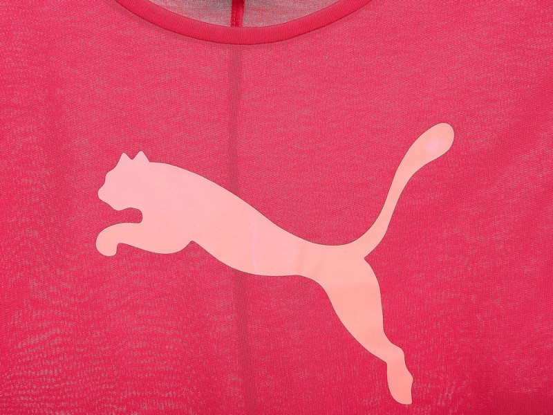 Playera Puma Softsport Graphic Layer para niña