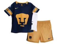 Conjunto deportivo Nike Pumas de la UNAM para niño