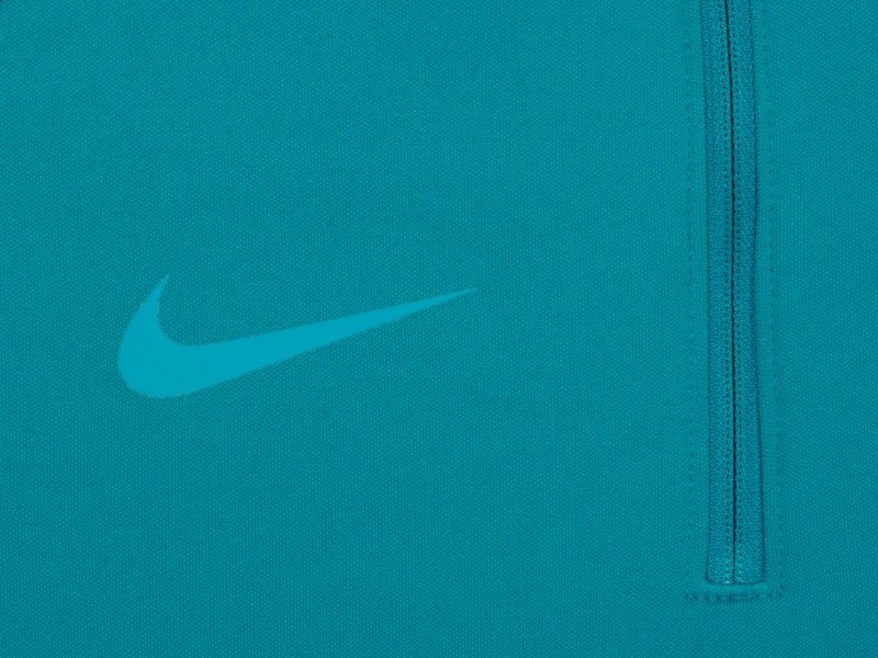 Playera Nike Dry Squad Drill para niño
