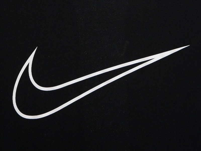 Playera Nike Cool HBR para niño