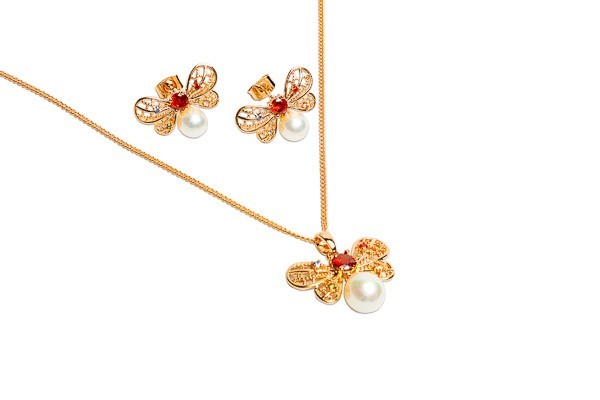 JUEGO CHAPA DE ORO ARE/GARG ABEJA C/PERLA J15 MEX.