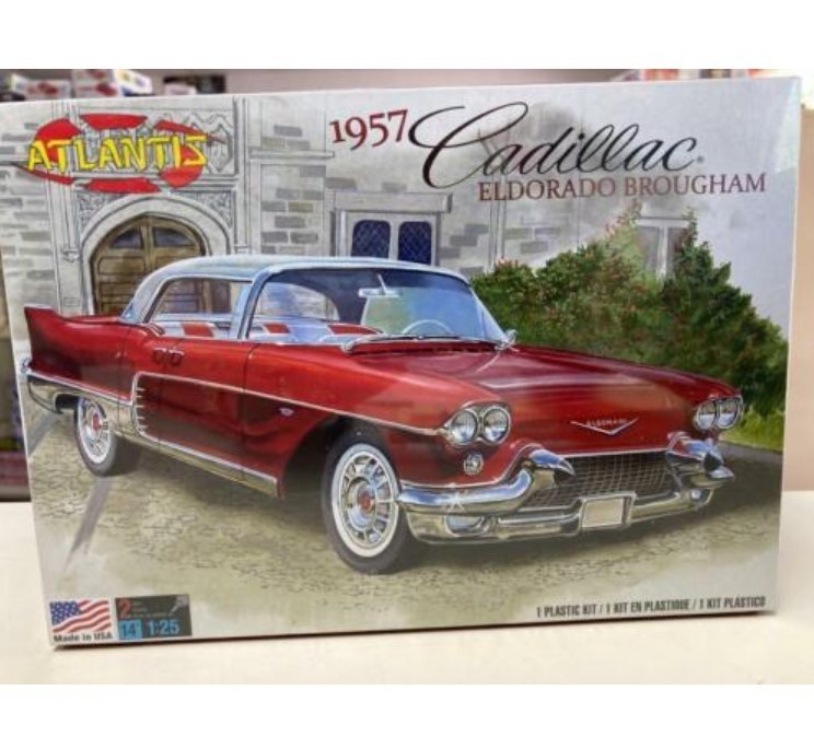 Atlantis 1957 Cadillac Brougham model kit