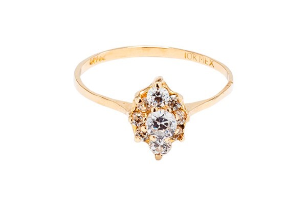 ANILLO ORO 10K ROSETA MOD. AD594 AMA MEX.