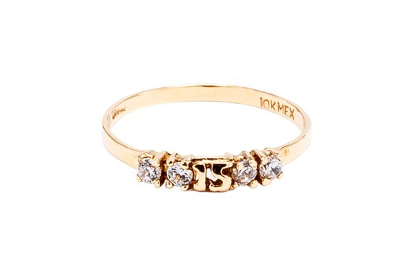 ANILLO ORO 10K 15 AÑOS MOD. AD988 AMA MEX.
