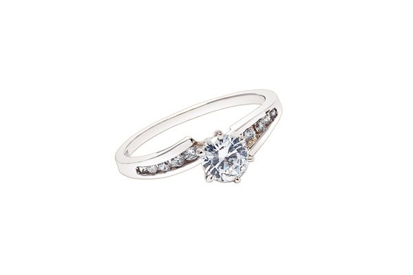 ANILLO ORO 14K SOLITARIO P/L MOD. AV-130 BCO MEX.