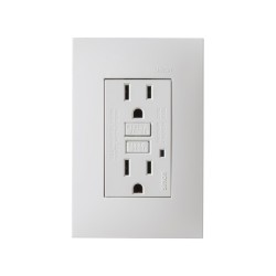 TOMA DE CORRIENTE DUPLEX FALLA A TIERRA ICFT CON CHASIS Y CON PLACA BLANCO | Simon 25 | CODIGO 25425-60