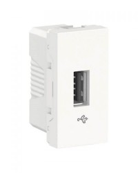 Toma USB 2.0 para transmisión de datos. Blanco