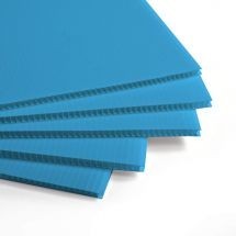 Coroplast azul claro 4 mm 700 g 1.22 x 2.44 m Placa