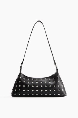 Bolso con remaches