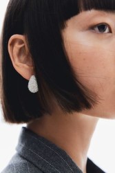Aretes de domo con pedrería