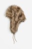 Gorro de pelo sintético con orejeras