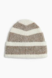 Gorro en tejido acanalado